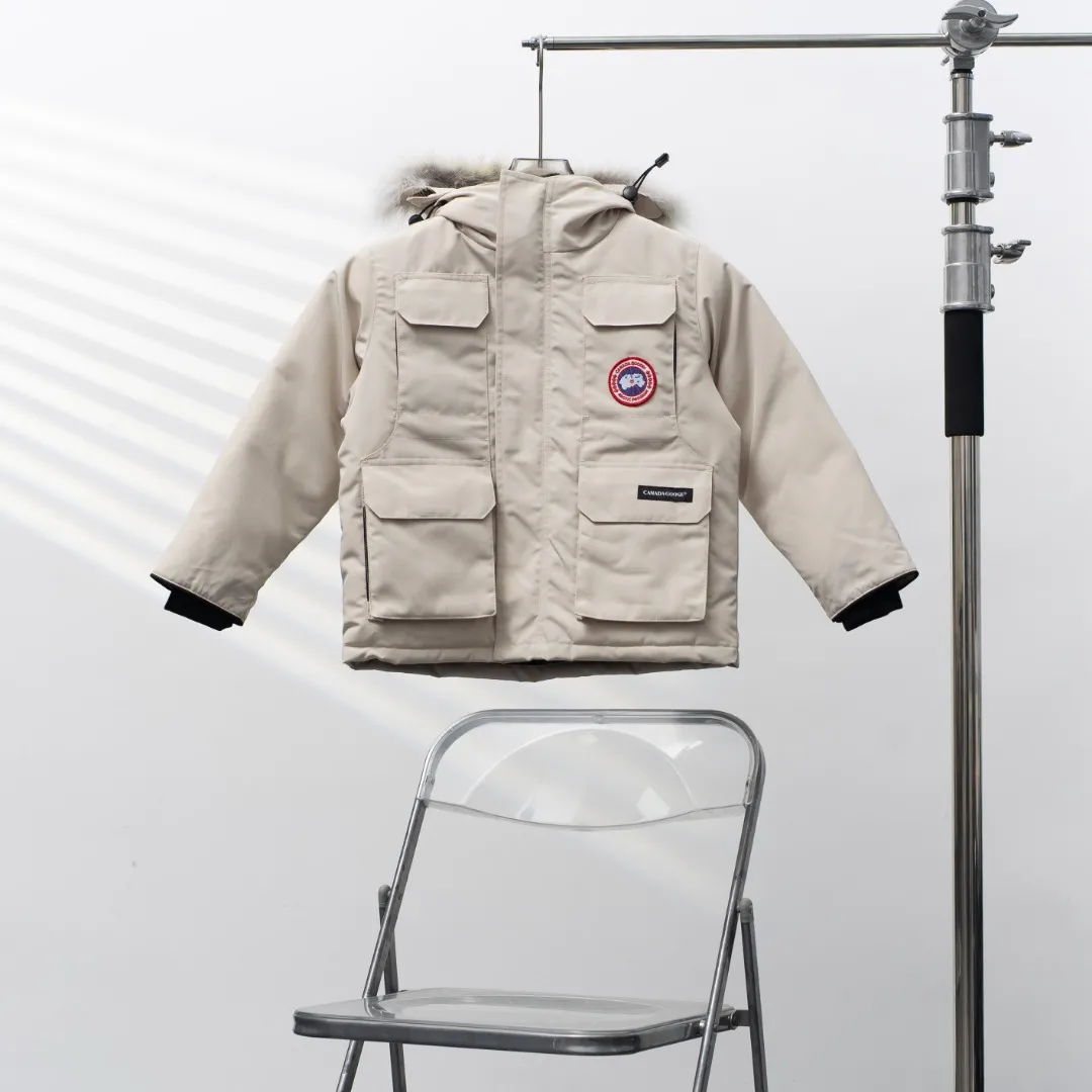 P660 CANADA GOOSE丨Canada Goose C08 children's clothing, children's hooded down jacket Color: Off-white Size: 110-160